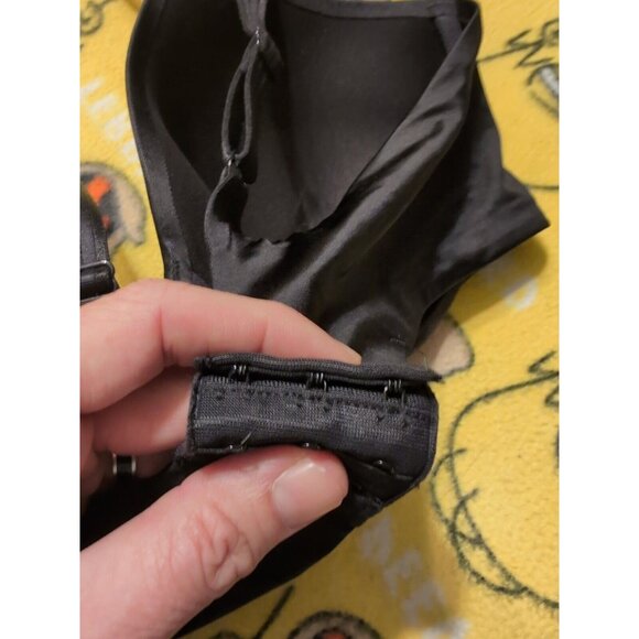 Bali 3W11 One Smooth U Smoothing Concealing Contour Underwire Bra Size 38C Black - Picture 6 of 6